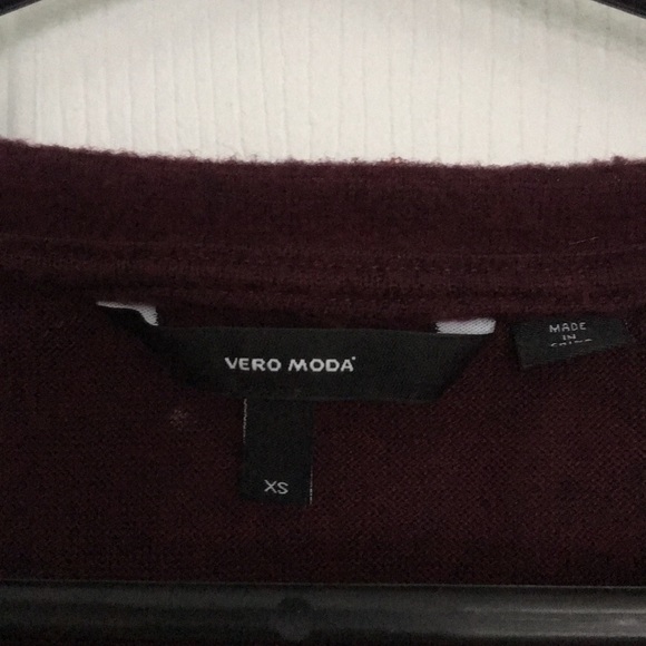 Vero Moda long sleeve with lace - Picture 3 of 3